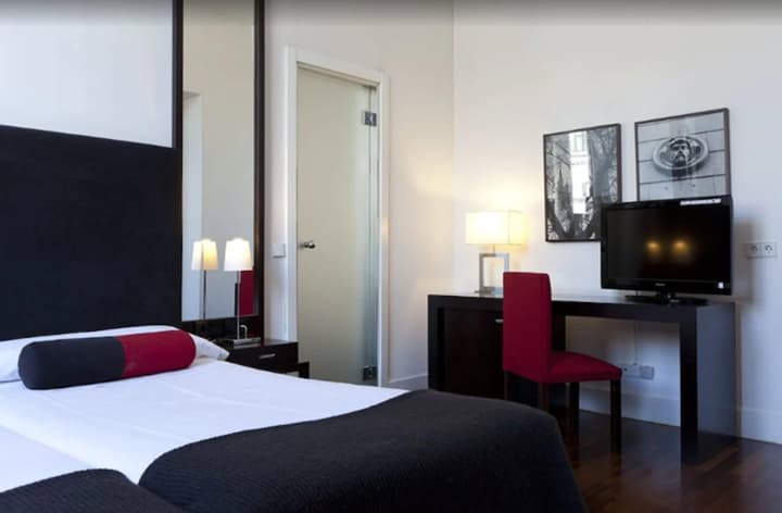 Hotel Quatro Puerta Del Sol