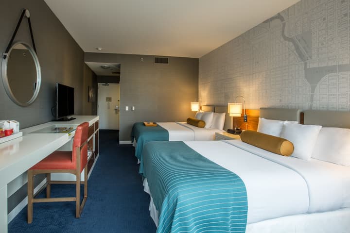 Kinzie Hotel
