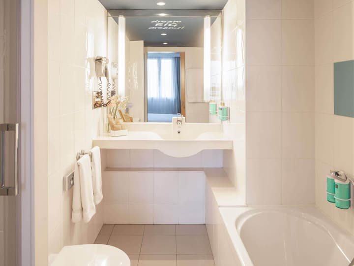 Novotel Barcelona Cornella