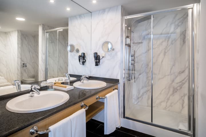 Occidental Atenea Mar- Adults Only
