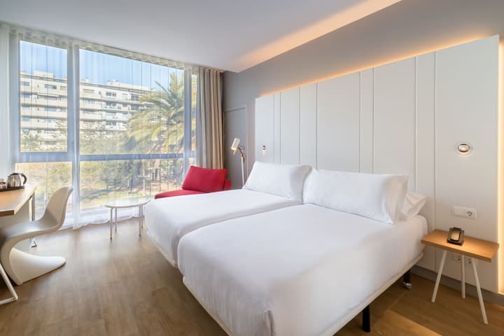 Occidental Atenea Mar- Adults Only