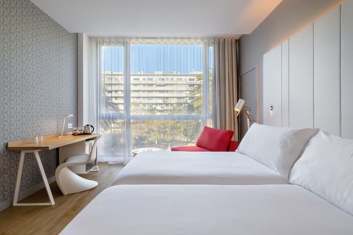 Occidental Atenea Mar- Adults Only