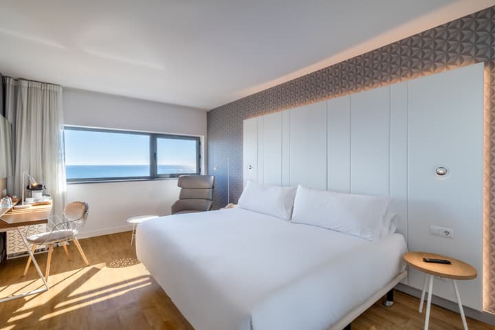 Occidental Atenea Mar- Adults Only