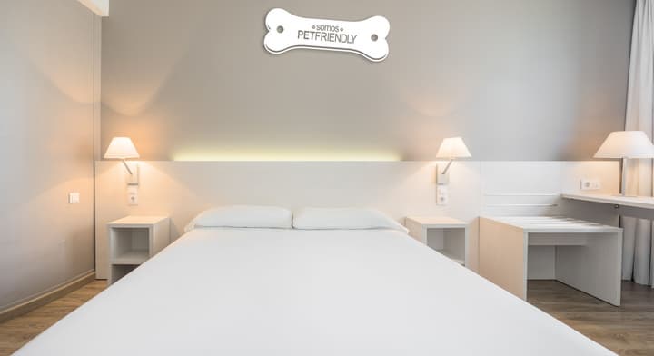 Hotel ILUNION Valencia 3
