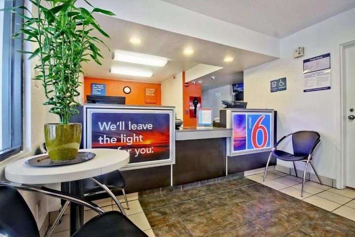 Motel 6 Dania Beach