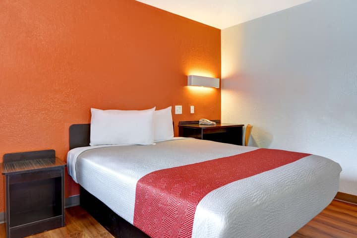 Motel 6 Dania Beach