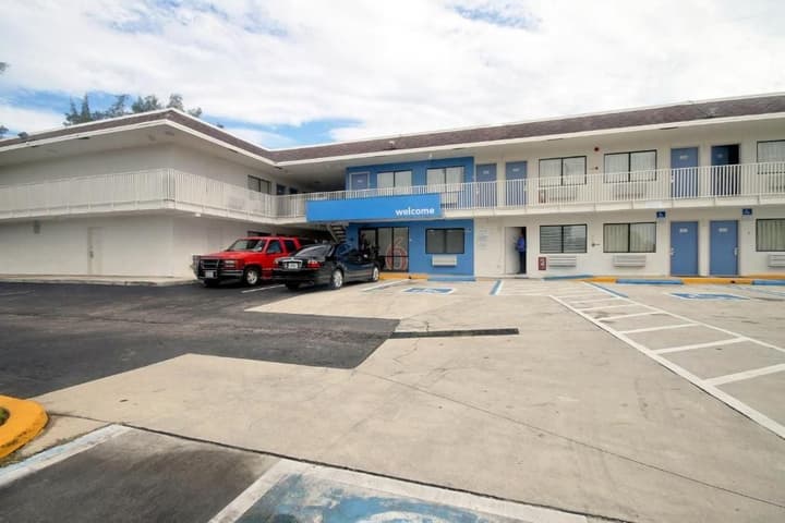 Motel 6 Dania Beach