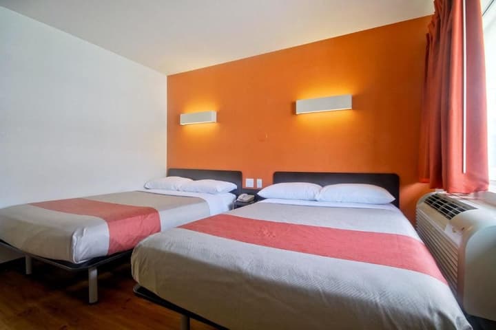 Motel 6 Dania Beach