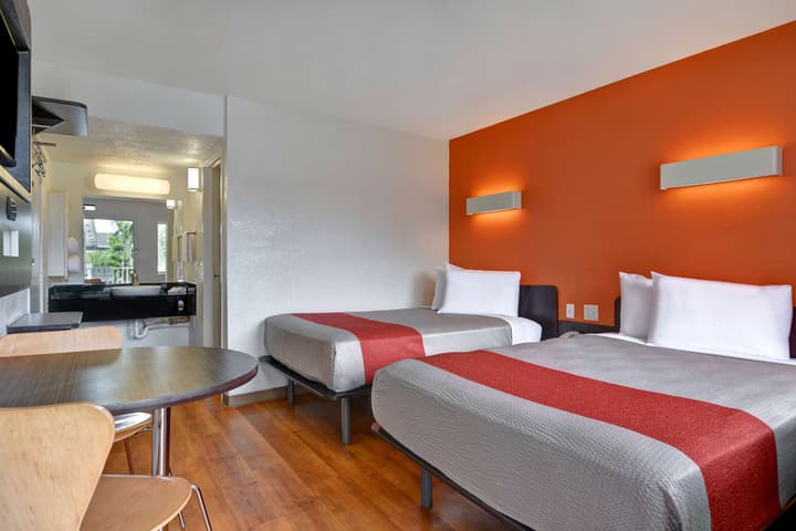 Motel 6 Dania Beach