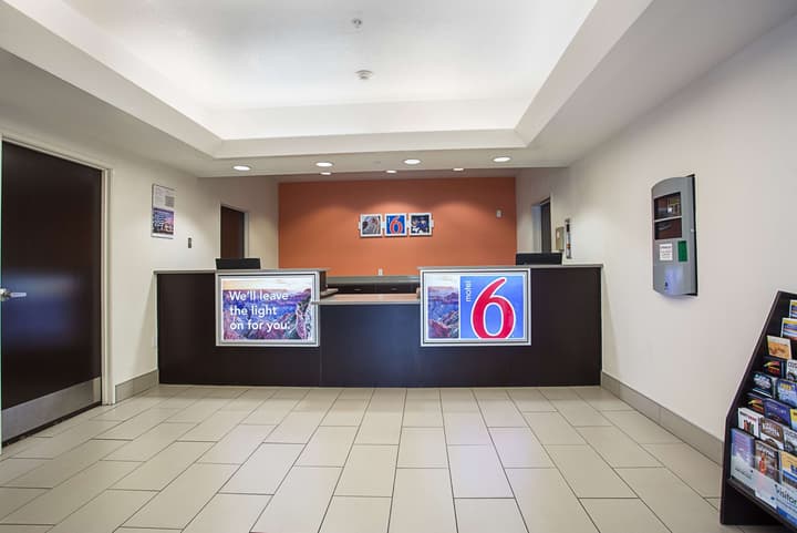 Motel 6 Page, AZ