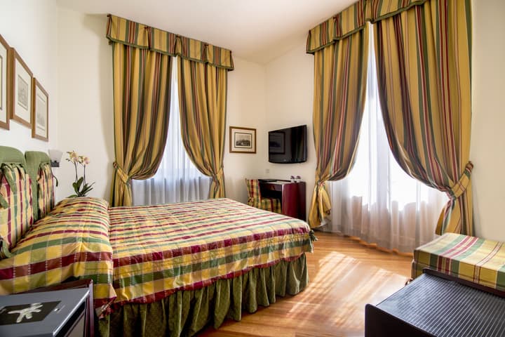 Hotel Italia