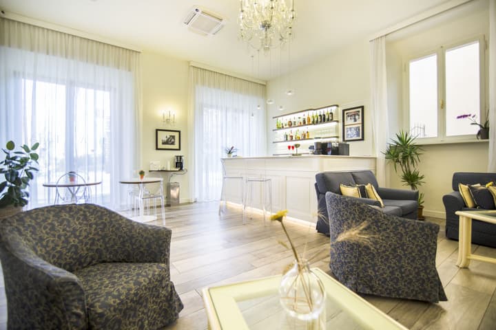 Hotel Italia