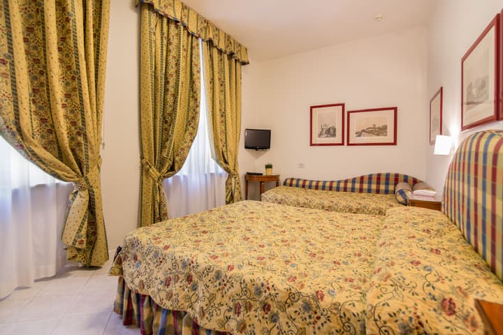 Hotel Italia