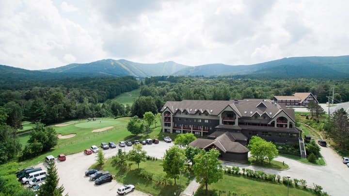 Killington Mountain Lodge, Tapestry Collection by Hilton