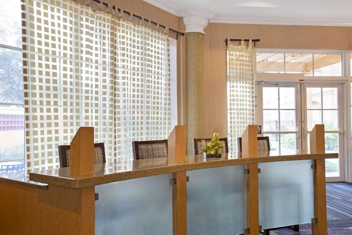 La Quinta Inn & Suites by Wyndham Miami Airport West