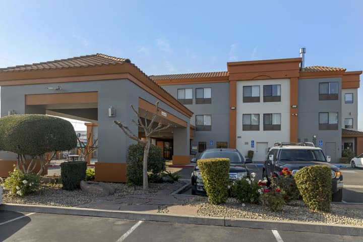 Best Western Plus Fresno Inn