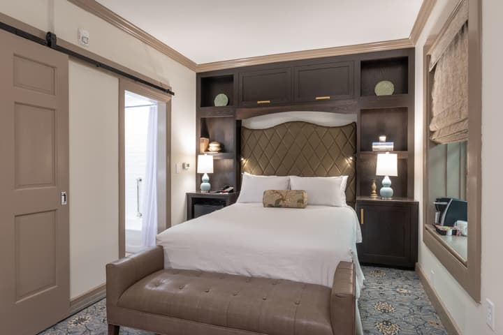 Andrew Pinckney Inn