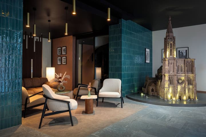 Hôtel de l'Europe by Happyculture