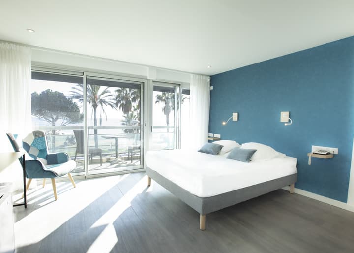 Tiercé Hotel