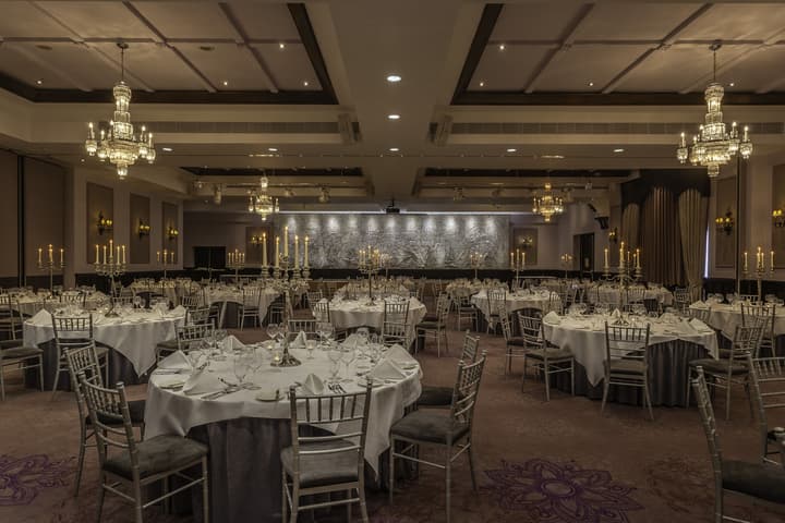 Clontarf Castle Hotel