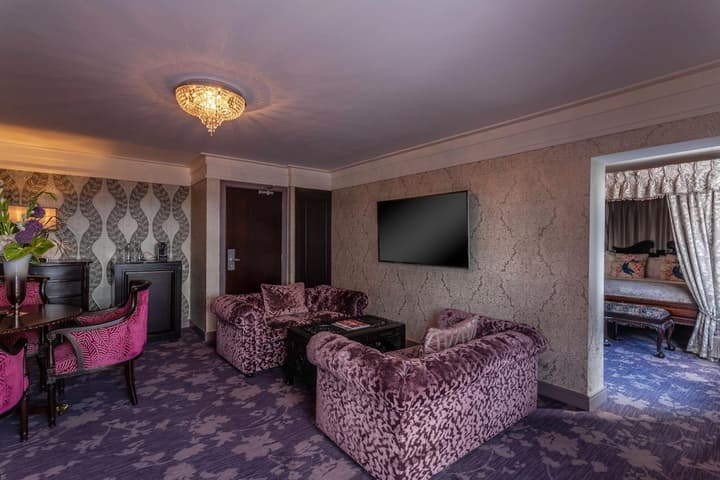 Clontarf Castle Hotel