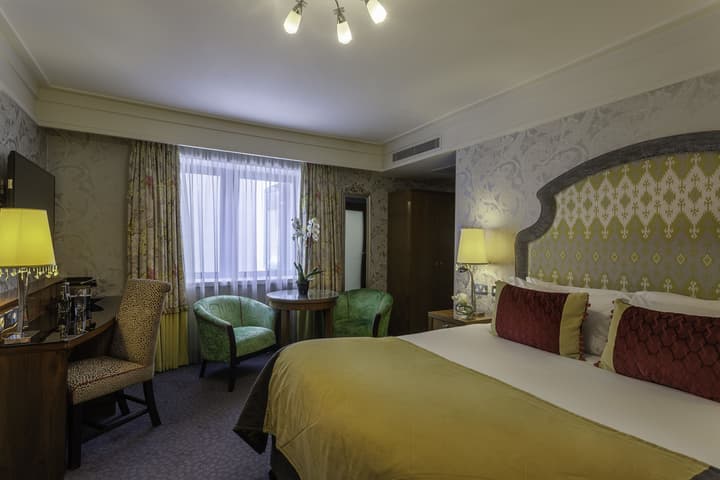 Clontarf Castle Hotel
