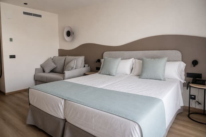 Hotel AR Roca Esmeralda & Spa