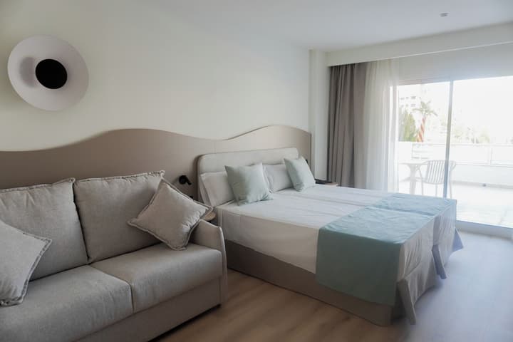 Hotel AR Roca Esmeralda & Spa