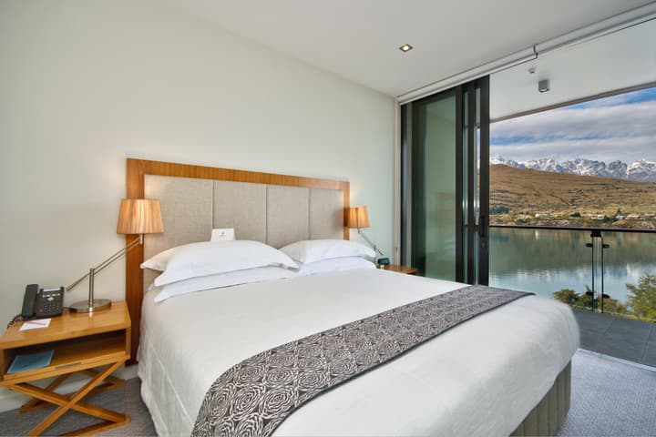 The Rees Hotel and Luxury Apartments