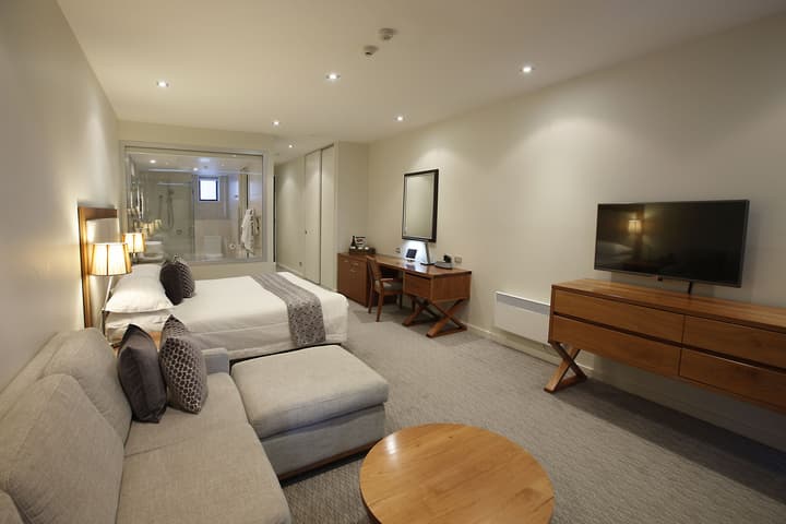 The Rees Hotel and Luxury Apartments