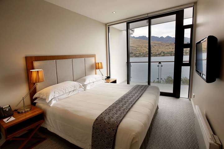 The Rees Hotel and Luxury Apartments