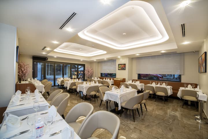 Erboy Hotel