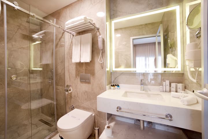 Erboy Hotel