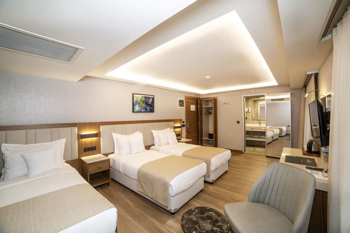 Erboy Hotel