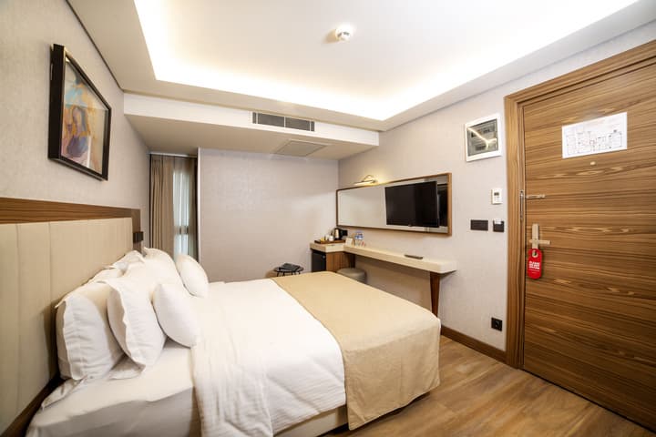 Erboy Hotel