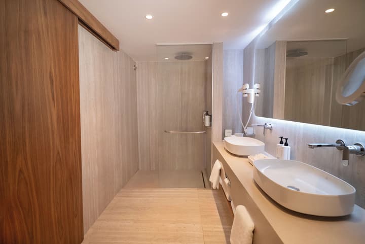 Grecian Park Hotel