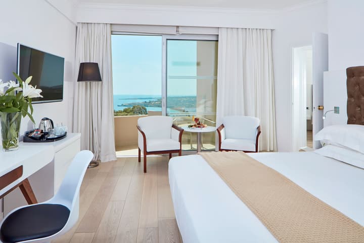 Grecian Park Hotel