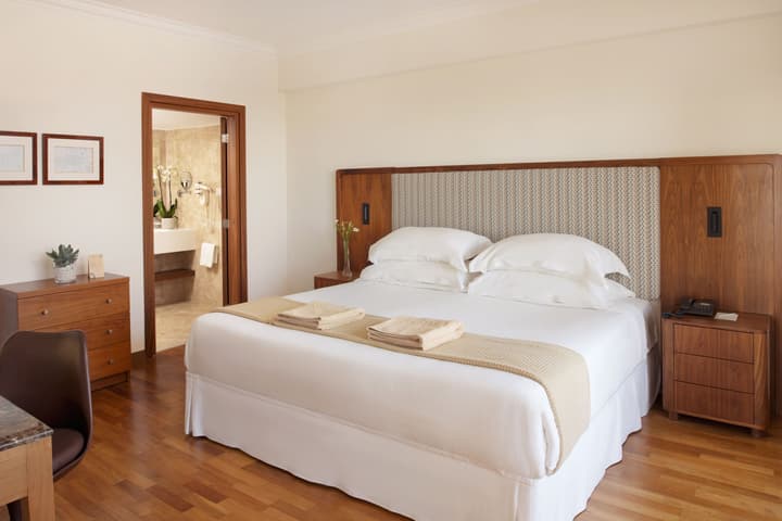 Grecian Park Hotel