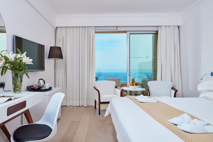 Grecian Park Hotel