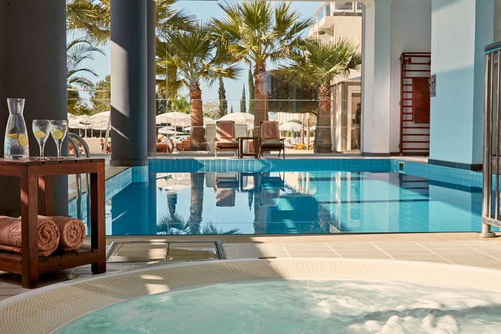 Grecian Park Hotel