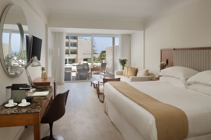 Grecian Park Hotel