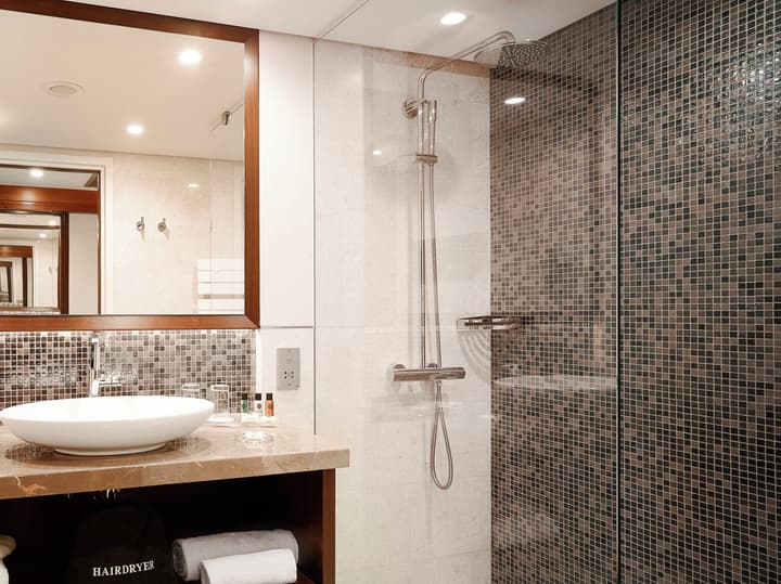 Crowne Plaza Bucharest by IHG