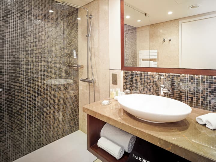 Crowne Plaza Bucharest by IHG