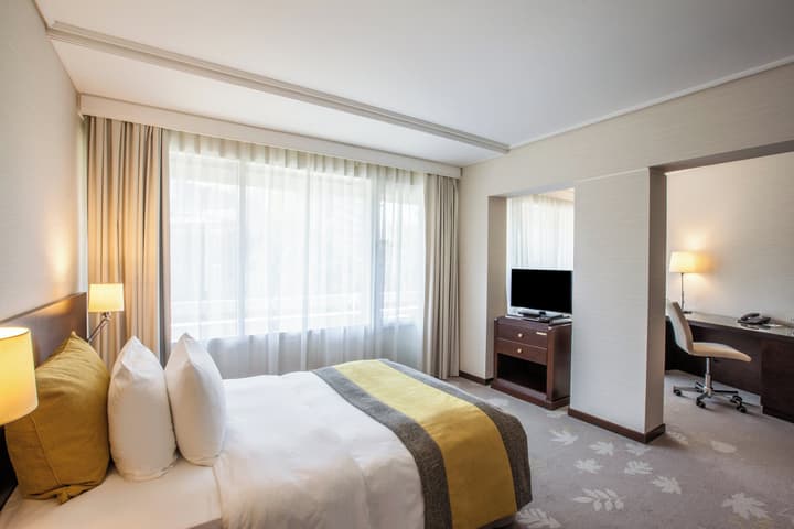 Crowne Plaza Bucharest by IHG