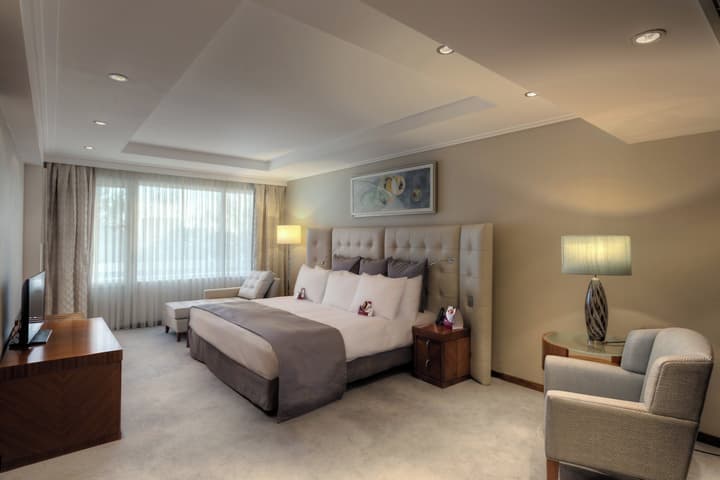 Crowne Plaza Bucharest by IHG