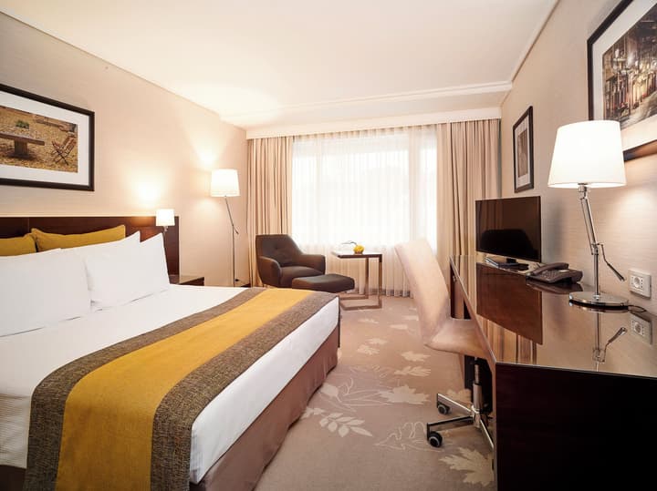 Crowne Plaza Bucharest by IHG