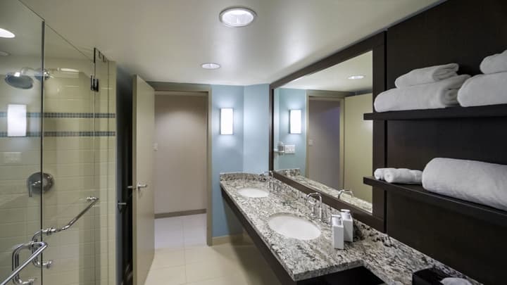 Aava Whistler Hotel