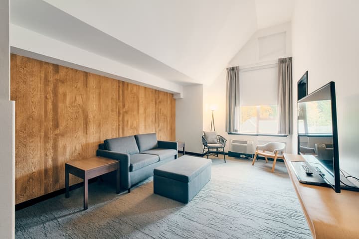 Aava Whistler Hotel