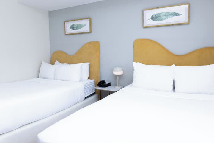 Crest Hotel Suites