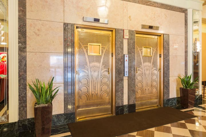 Ambassador Hotel Milwaukee, Trademark Collection by Wyndham